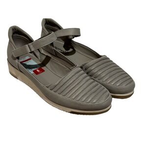 Baretraps Harmony Women Gray Mary Jane Wedge Comfort Shoes Sz 8 travel work